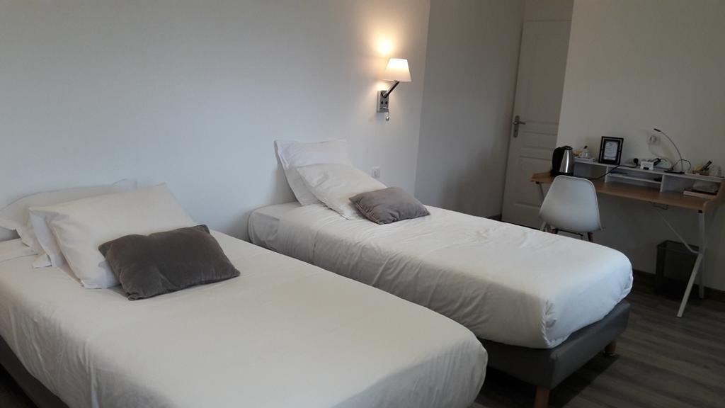 Hotel La Buissonniere Bannay  ภายนอก รูปภาพ